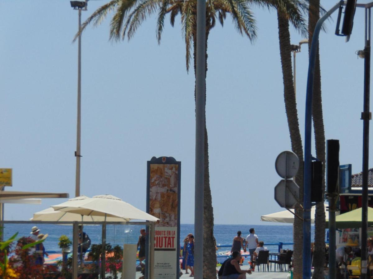Apartamentos Playa Postiguet Alicante Eksteriør bilde